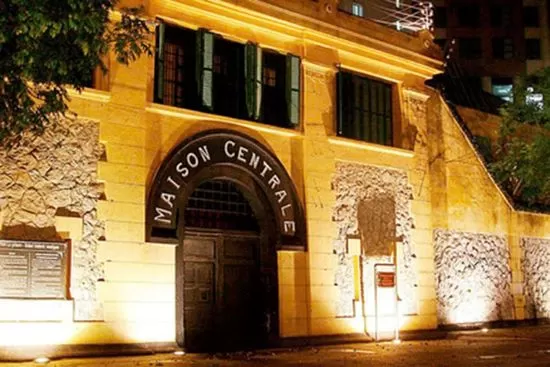 ホアロー刑務所